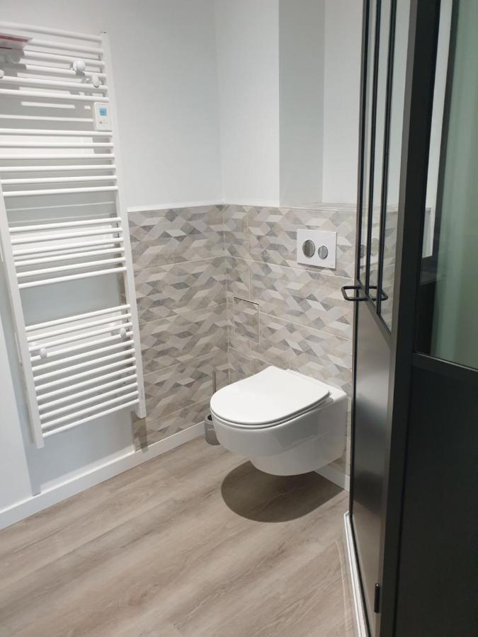 Chambres De Villee Saint-Georges-de-Gréhaigne Kültér fotó